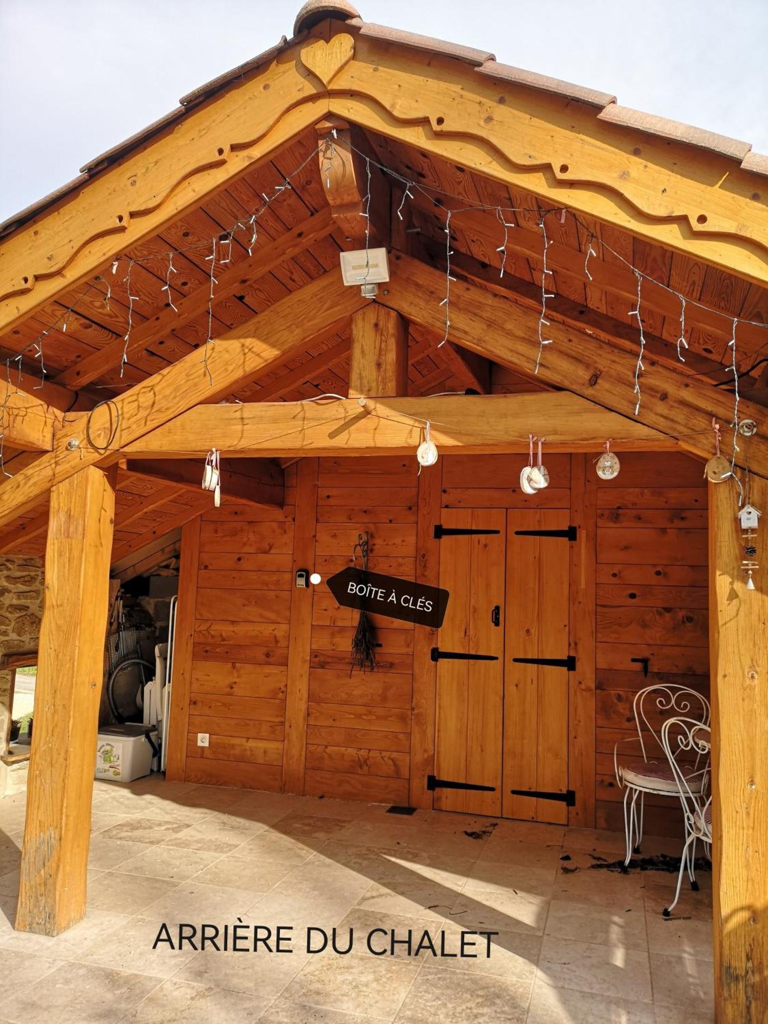 Chalet Le Clos De L'Orme Saint-Lattier Екстериор снимка